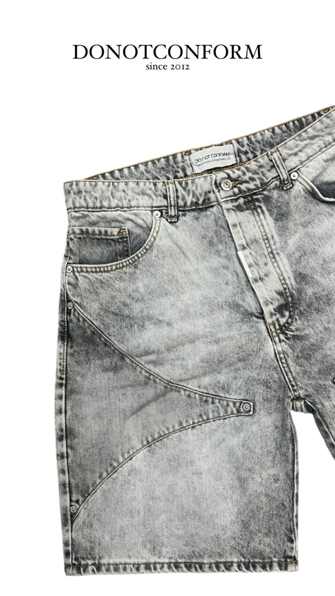 Short DNC X Grey