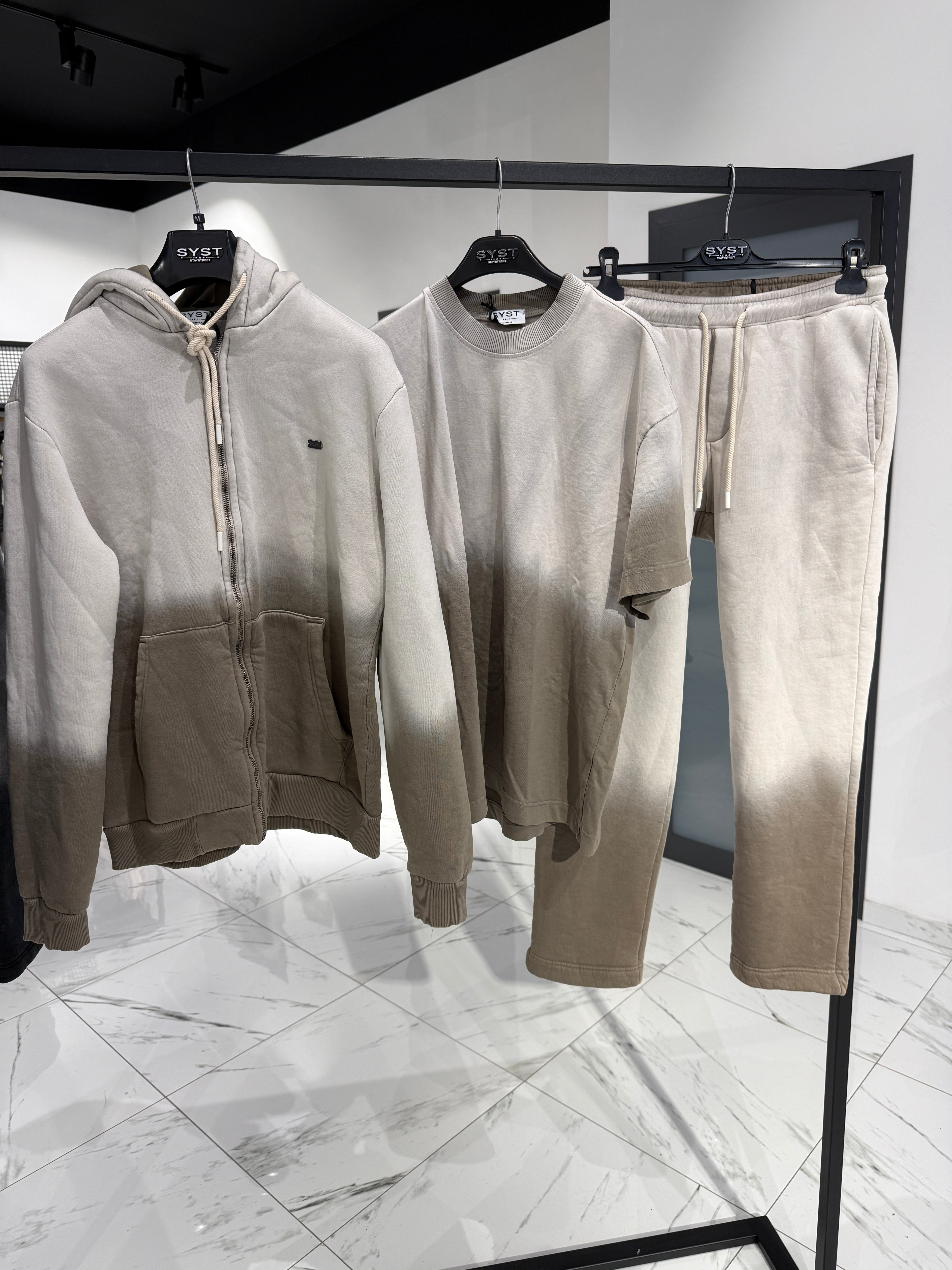 Tracksuite Degradé Beige SYST
