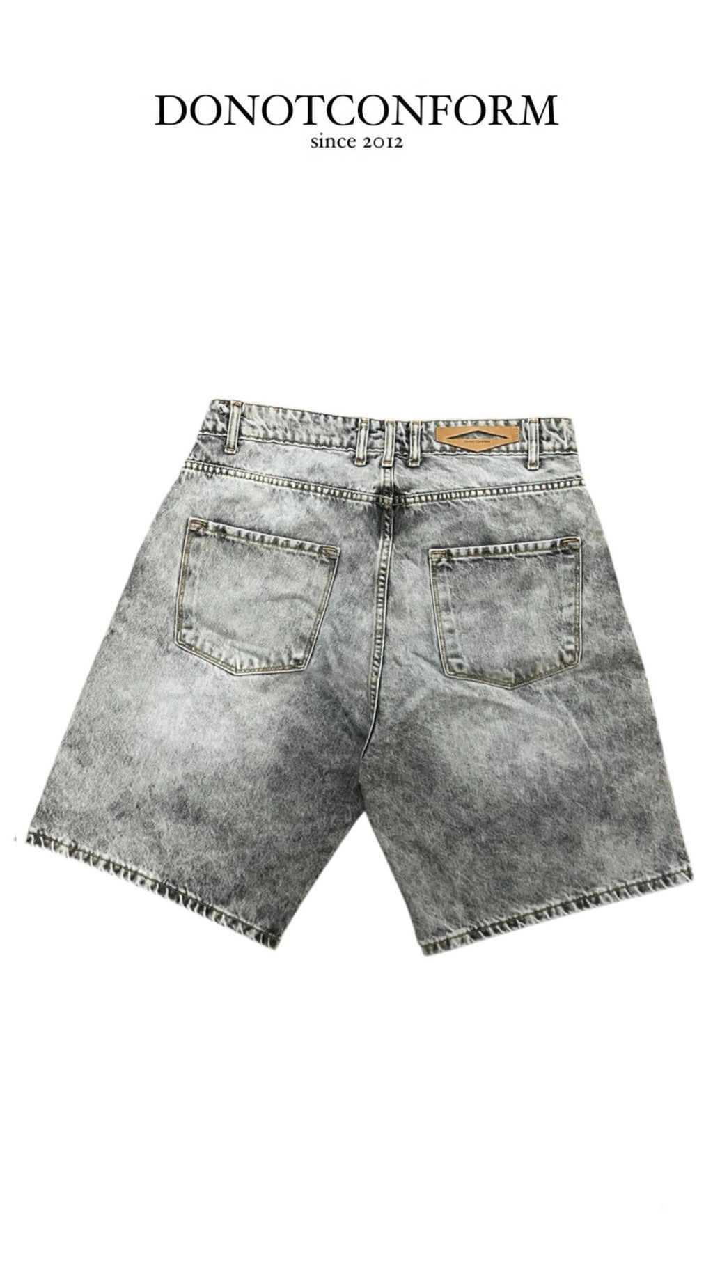 Short DNC X Grey