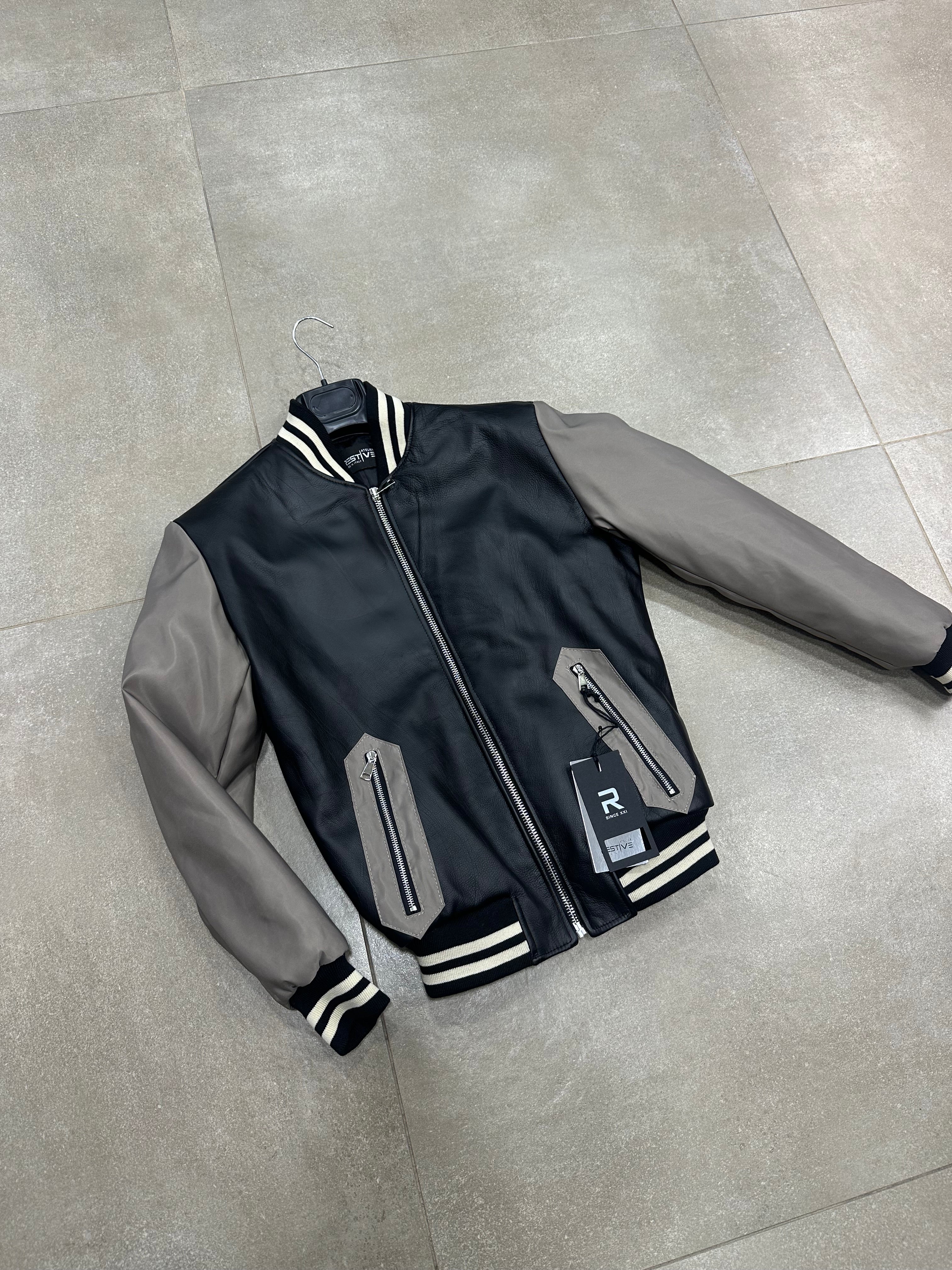 College in Vera Pelle & Premium