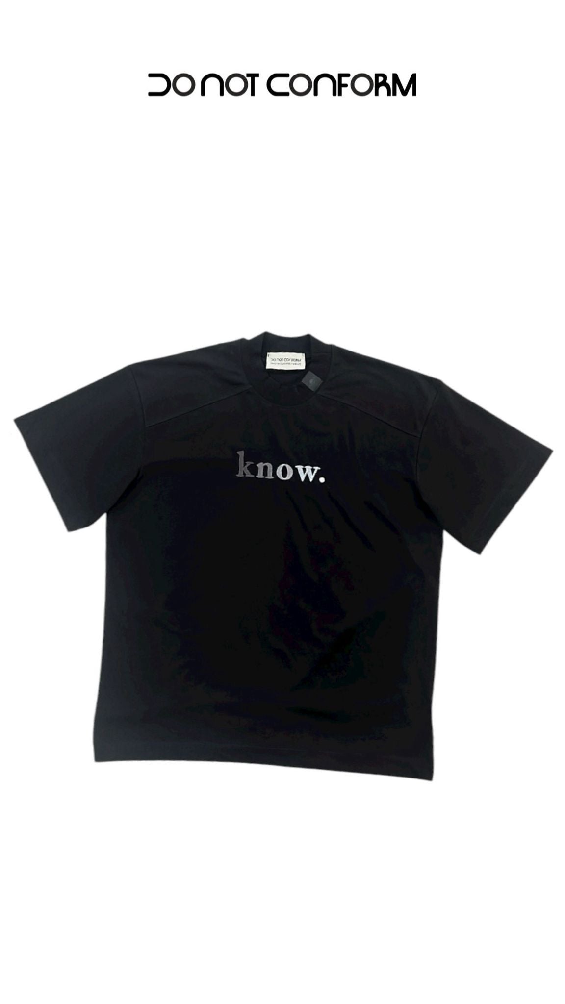 Tee Black Ricamo “Know”