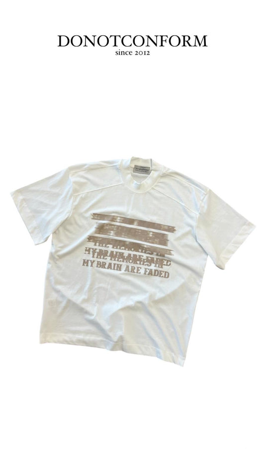 Tee “Memories” White