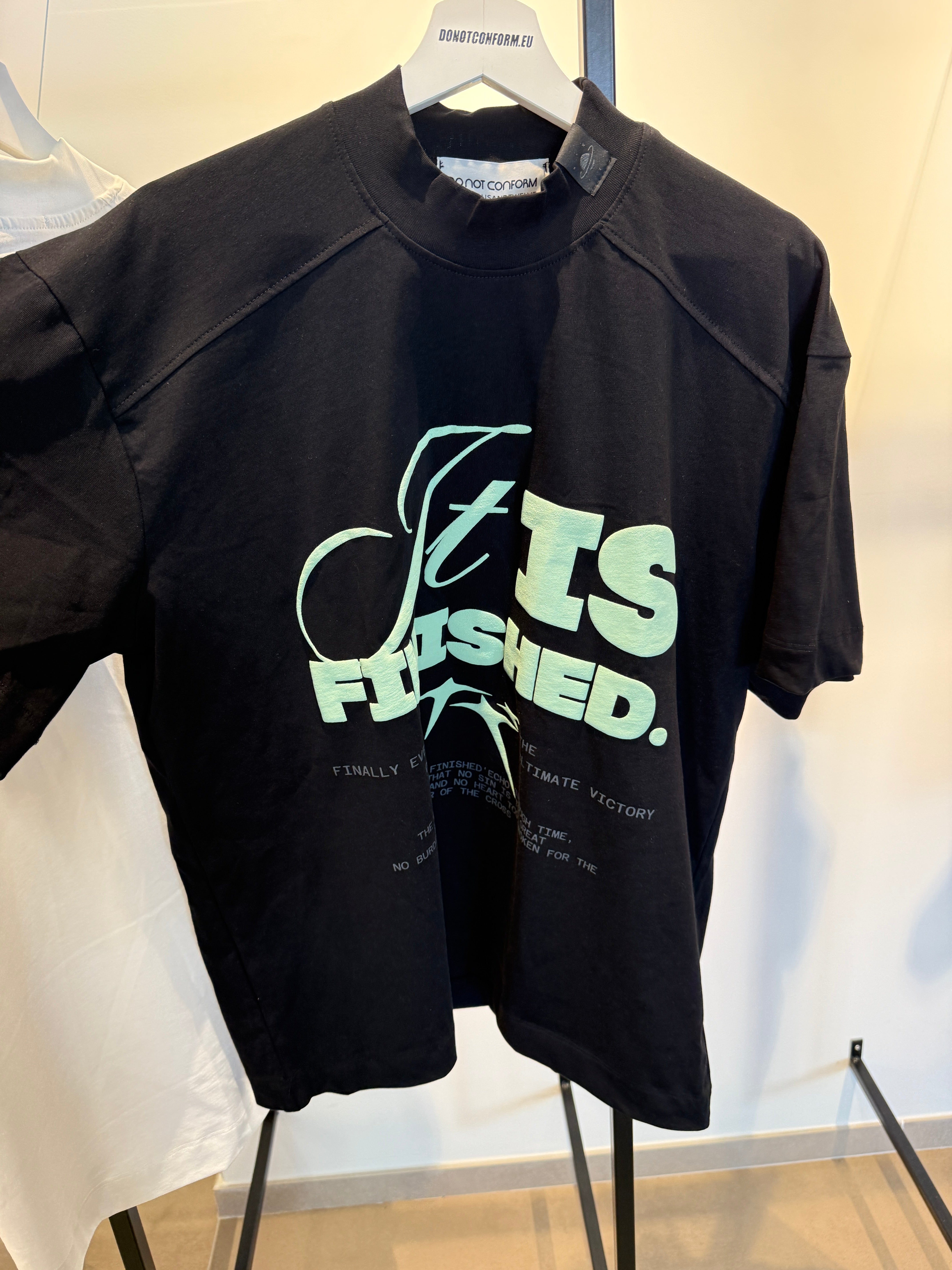 Tee Black “Finished”
