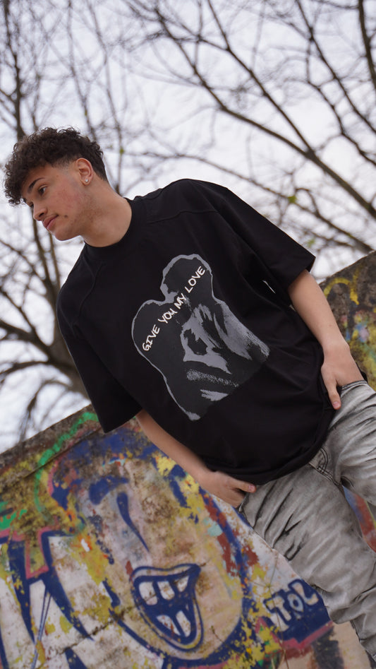 Tee DNC X GIVE LOVE B