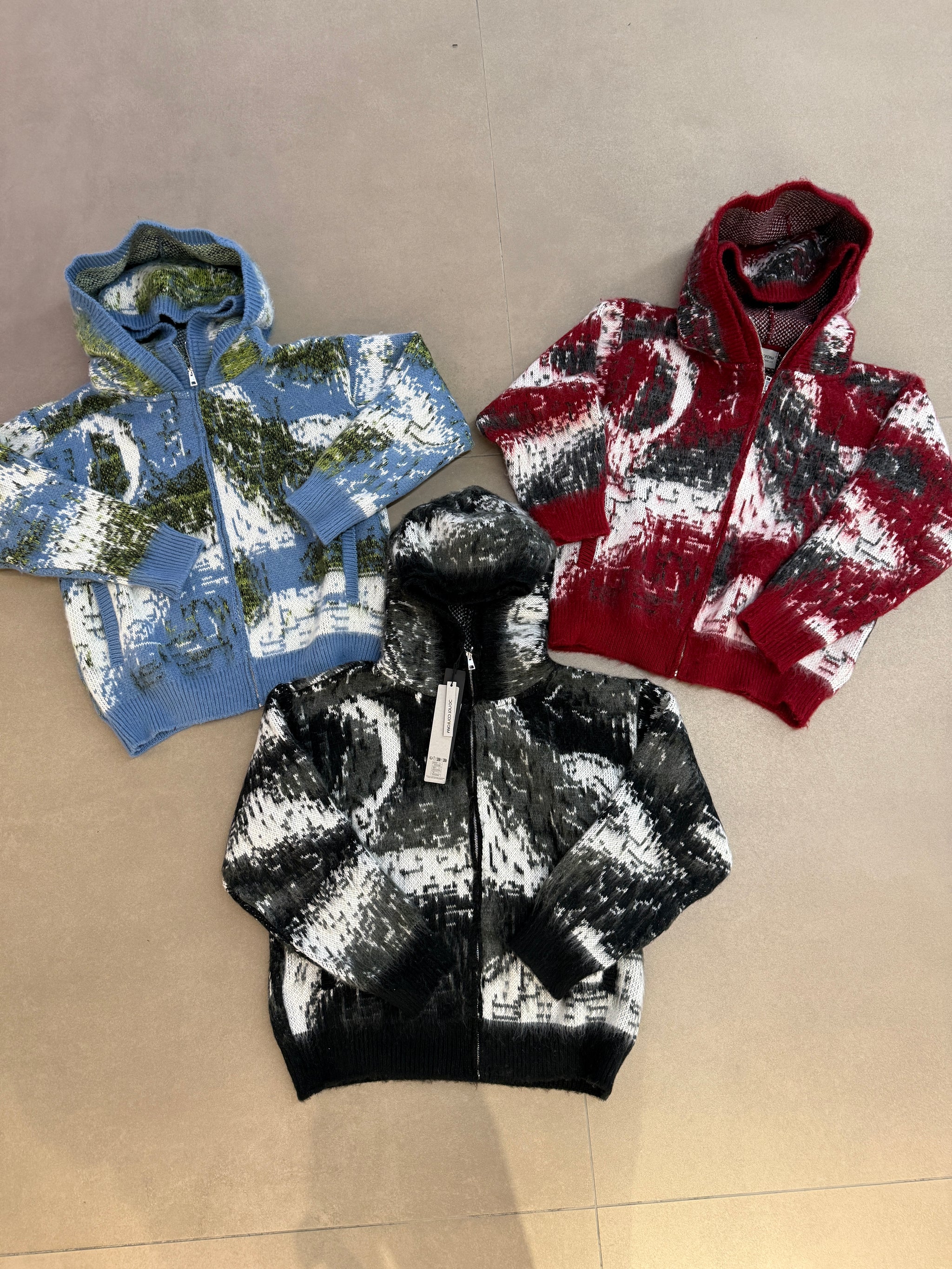 PULL ZIP DOUBLE HOOD RED