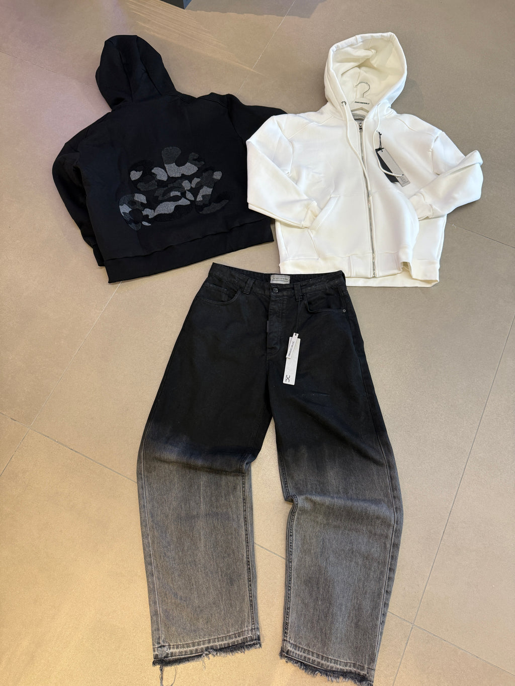 Zip Up Sweat Black “Sponge”